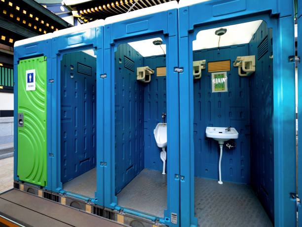 Best Luxury portable toilet rental  in Rosemount, OH